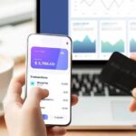 Bank account comparison using a smartphone banking app