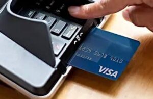 Debit Card vs Credit Card: What Is the Difference? Comparison between a debit card and a credit card